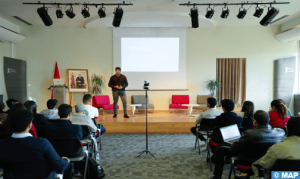 الدار-البيضاءتسليط-الضوء-على-إمكانيات-وتحديات-الذكاء-الاصطناعي